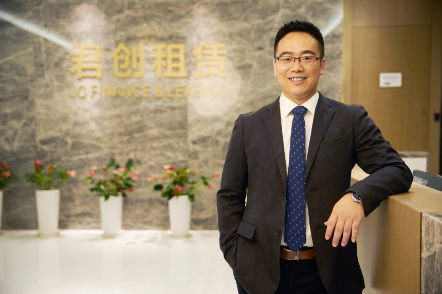 李巖修片xiao_副本.jpg